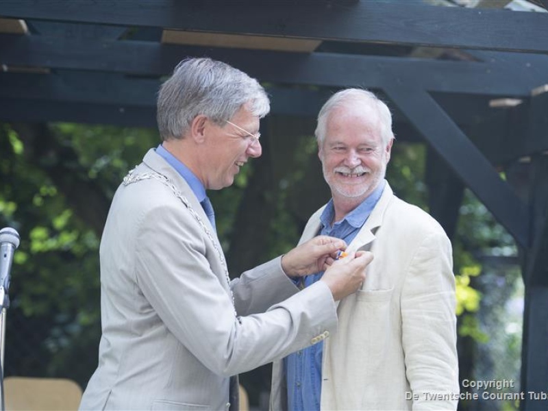 Ysbrand Brouwers appointed Officer in the Order of Orange-Nassau in a surprise ceremony at his home in Bruinehaar